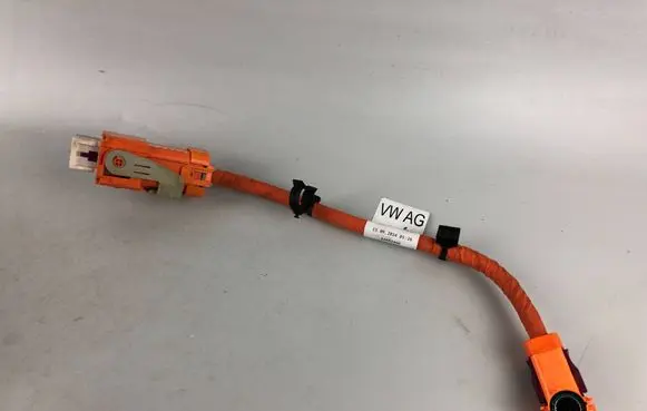 Volkswagen Golf VIII High voltage cable 3WA971483