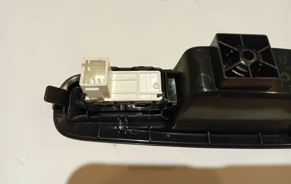 Peugeot 308 Electric window control switch 96762292ZD 98034744
