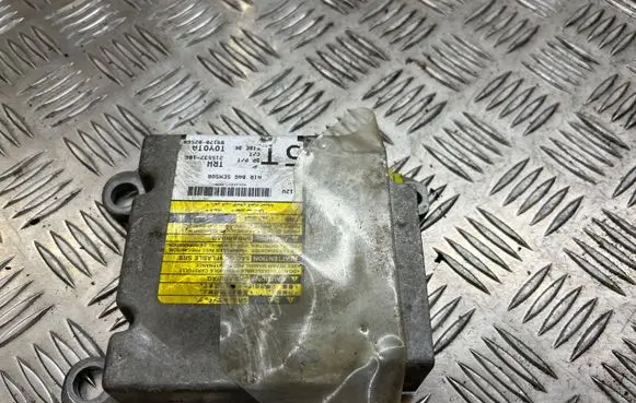 Toyota Auris 150 Airbag control unit/module 8917002560