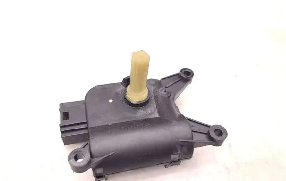 Mercedes-Benz Sprinter W906 Air flap motor/actuator 14041002 F6351 0132801375
