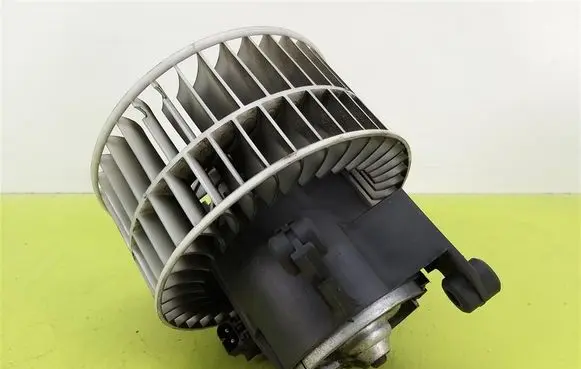 Mercedes-Benz Vaneo W414 Heater fan/blower
