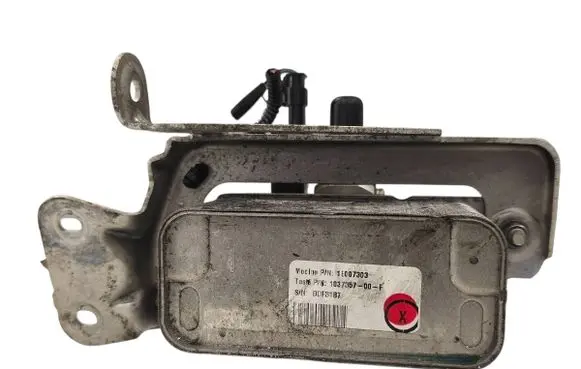 Tesla Model S Hybrid/electric vehicle battery fan 103735700F
