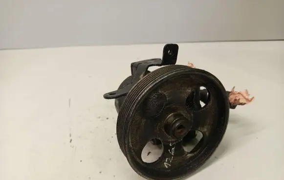 Citroen Berlingo Power steering pump 9659820880 26103773QR