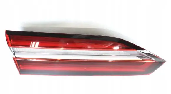BMW 5 G60 Tailgate rear/tail lights 5A01AD1