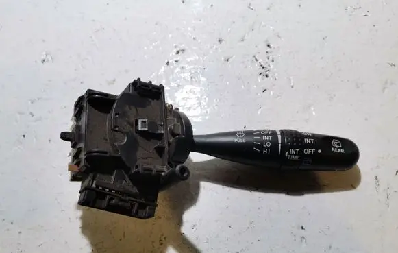 Toyota RAV 4 (XA30) Wiper control stalk 173699