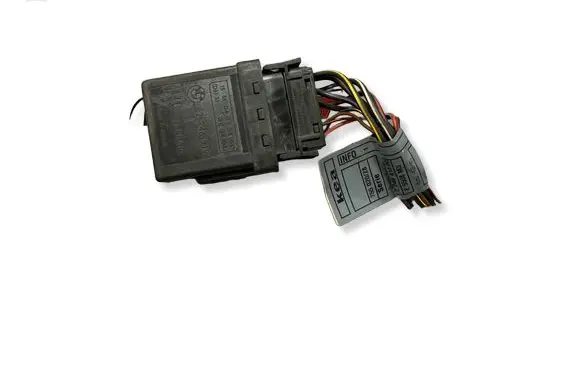 BMW 5 E39 Glow plug pre-heat relay 2246919 72RB510