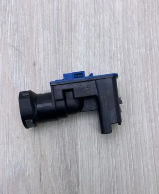 Opel Crossland X Air pressure sensor 9677783780 3FEC714