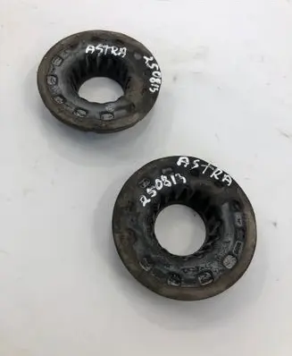 Opel Astra K Rear coil spring rubber mount 13369945
