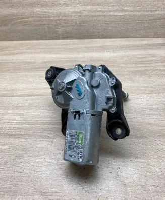 Renault Megane II Rear window wiper motor 8200153458C