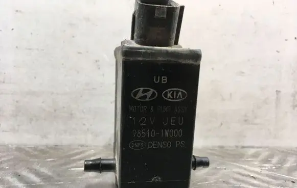 Hyundai i40 Headlight washer pump 985101W000