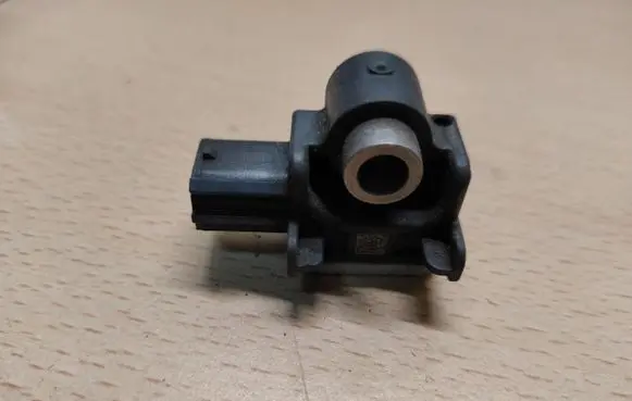 Infiniti Q50 Airbag deployment crash/impact sensor 985813JA0A