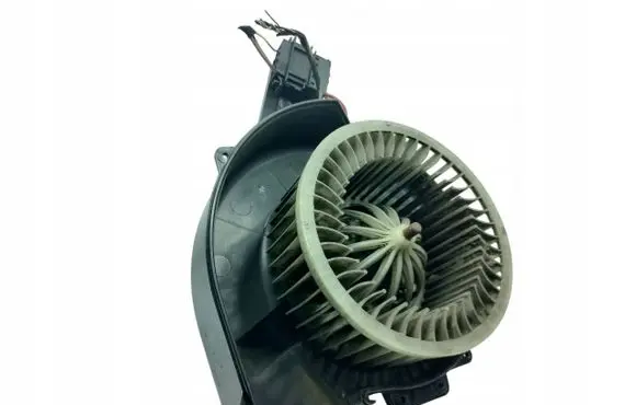 Skoda Fabia Mk2 (5J) Heater fan/blower 6Q1819015J