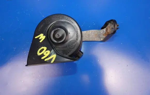 Volvo V60 Horn signal 30796997 0830130 0830L30
