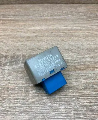 Toyota Prius (NHW20) Other relay 8198046010 0665005531