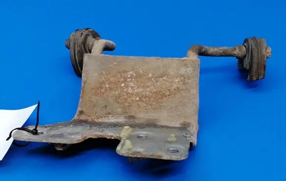 Muffler mount bracket/holder