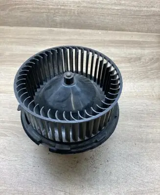 Ford Mondeo MK II Heater fan/blower 93BW18515AB