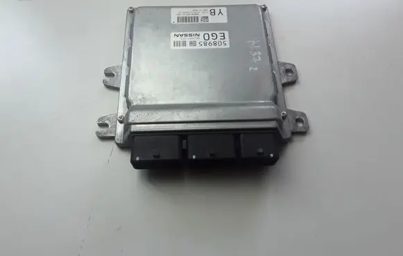 Infiniti M Y51 Engine control unit/module NEC001076