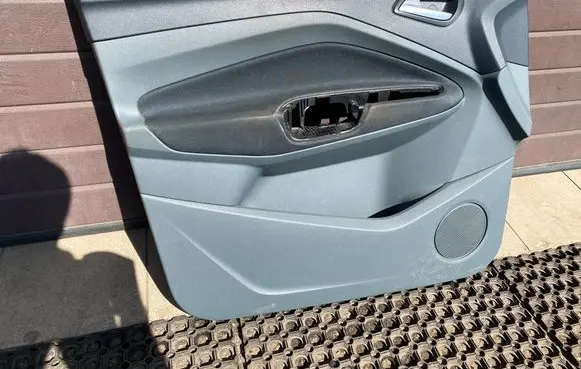 Ford C-MAX II Front door card panel trim 1624187