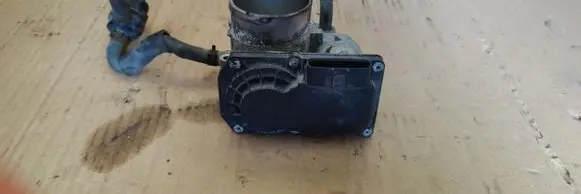 KIA Sportage Throttle body valve 351002B300