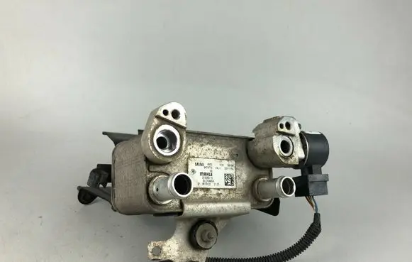 Mini One - Cooper F56 F55 Electric car engine cooler 9474772