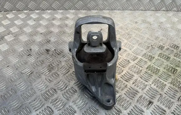 Audi A4 S4 B9 8W Engine mount bracket 8W0199371 8W0199371DB
