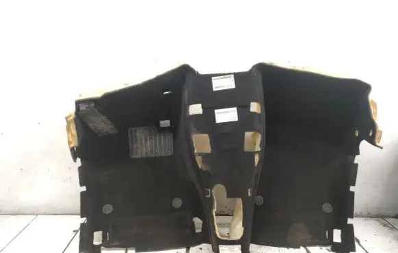 BMW 5 E60 E61 Front floor carpet liner 639504 17450711 7905306