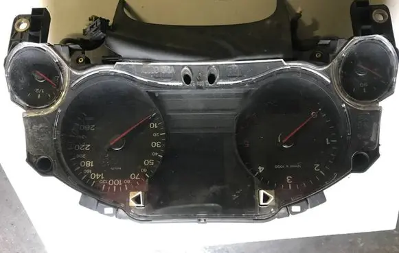 Audi A8 S8 D3 4E Speedometer (instrument cluster) 4E0920900K