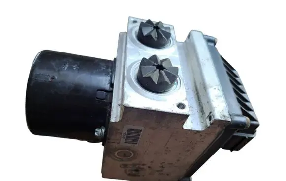 Volkswagen PASSAT B6 ABS Pump 3C0614109AK