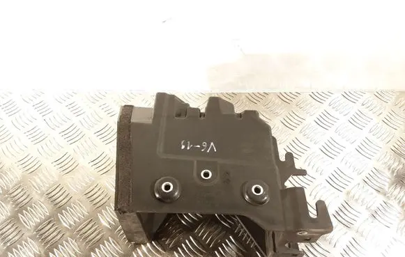 Volvo V60 Battery box tray 31651454