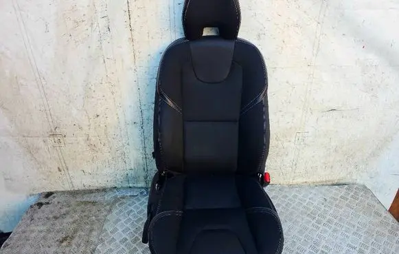Volvo V40 Front passenger seat 31379421