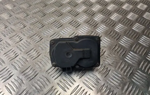 Volkswagen PASSAT B8 Valve 51500203