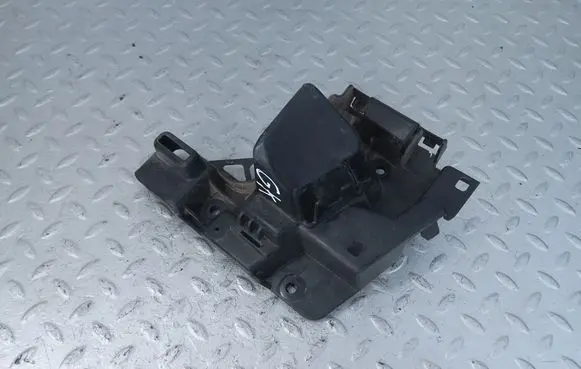 Toyota ProAce City Rear bumper mounting bracket 9816808180