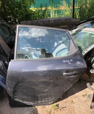 Seat Ibiza IV (6J,6P) Rear door