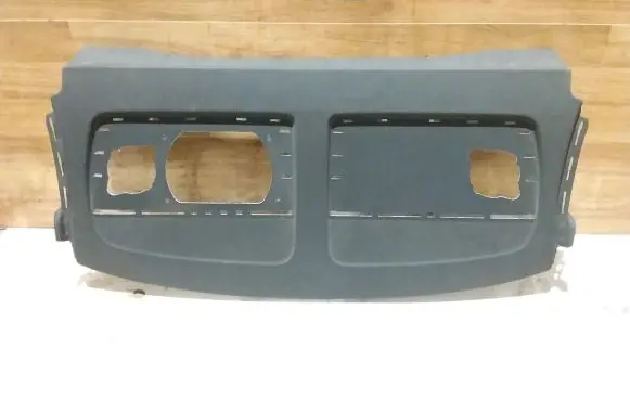 Parcel shelf