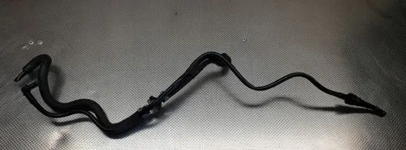 Audi A4 S4 B6 8E 8H Vacuum line/pipe/hose 06B133781D
