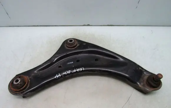 Nissan Leaf II (ZE1) Front lower control arm/wishbone