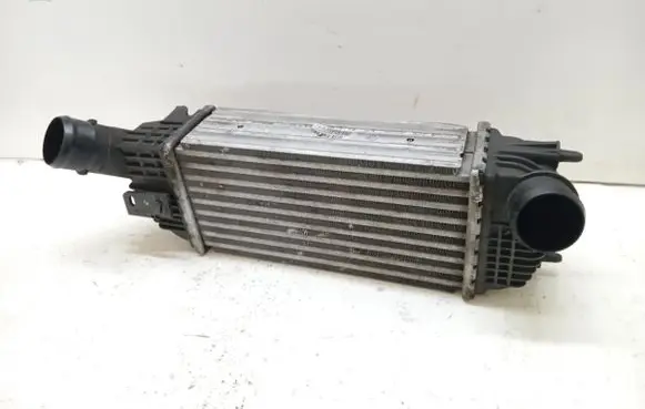 Citroen C5 Intercooler radiator 9683009680