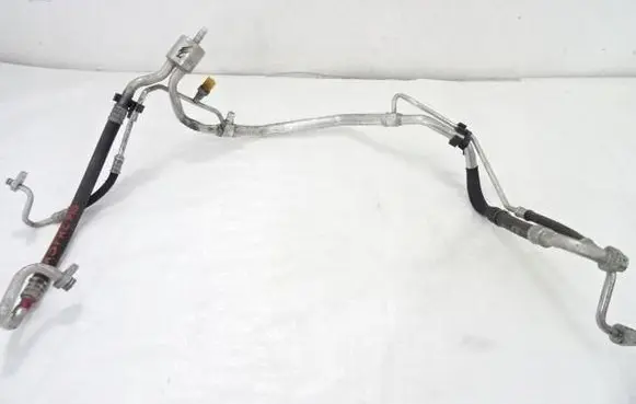 Air conditioning (A/C) pipe/hose