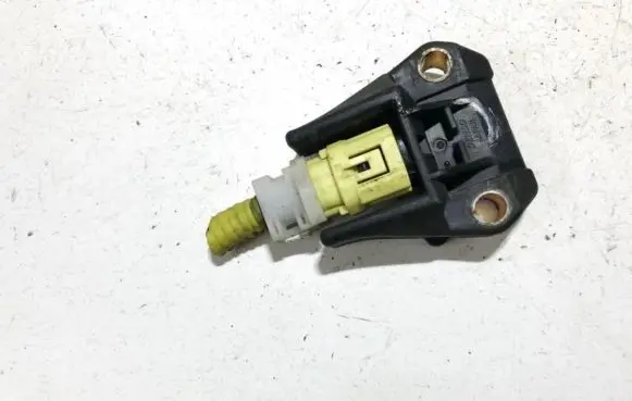 Subaru Outback Airbag deployment crash/impact sensor 98231ag000