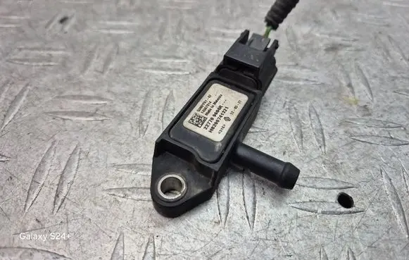 Nissan Qashqai Exhaust gas pressure sensor 227709604R H8200741321