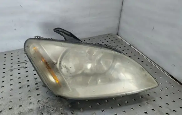 Ford Focus C-MAX Headlight/headlamp 270606