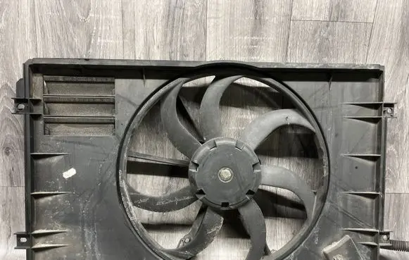 Volkswagen Tiguan Electric radiator cooling fan 1K0121223