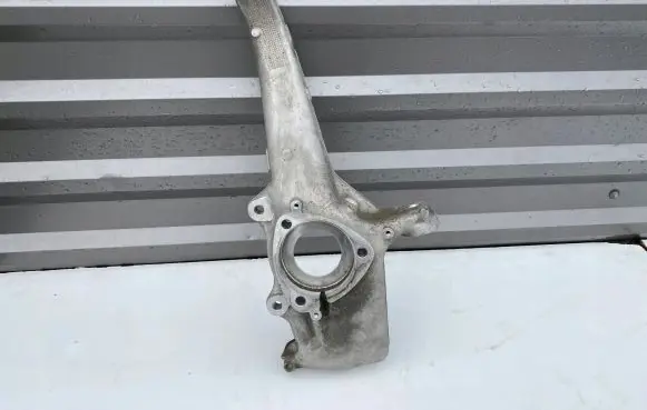 Tesla Model 3 Front wheel hub spindle knuckle 104431600E A2133572600