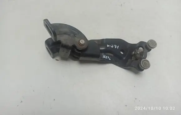 Seat Alhambra (Mk2) Sliding door upper roller guide/hinge 7N0843336G