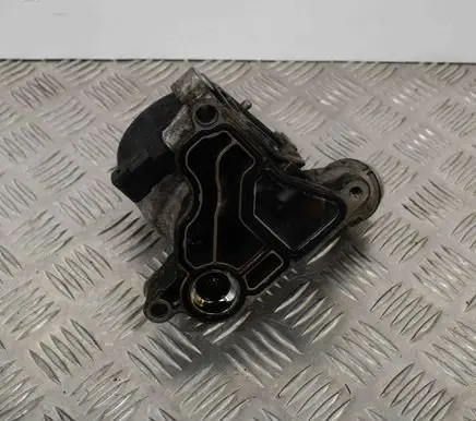 BMW 3 E90 E91 Oil filter cover 7516383