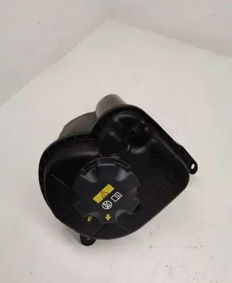 BMW X6M F86 Coolant expansion tank/reservoir 8621092