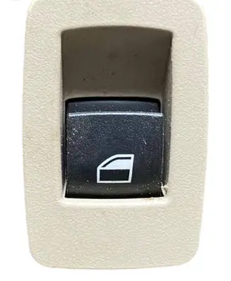 BMW 5 E60 E61 Electric window control switch 9113771