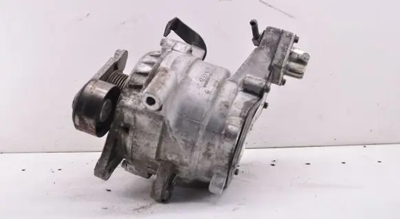 KIA Optima Generator/alternator 373902E960