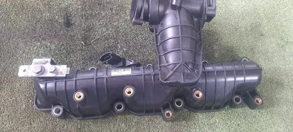 Iveco Daily 6th gen Intake manifold 0504384189
