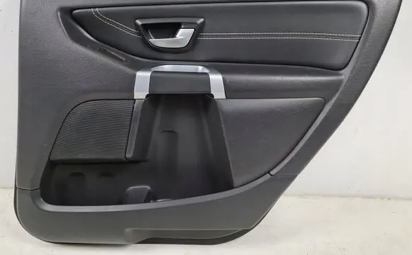 Volvo XC90 Rear door card panel trim